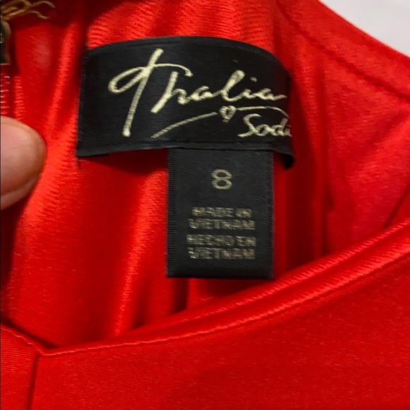 Red romper - Picture 3 of 3